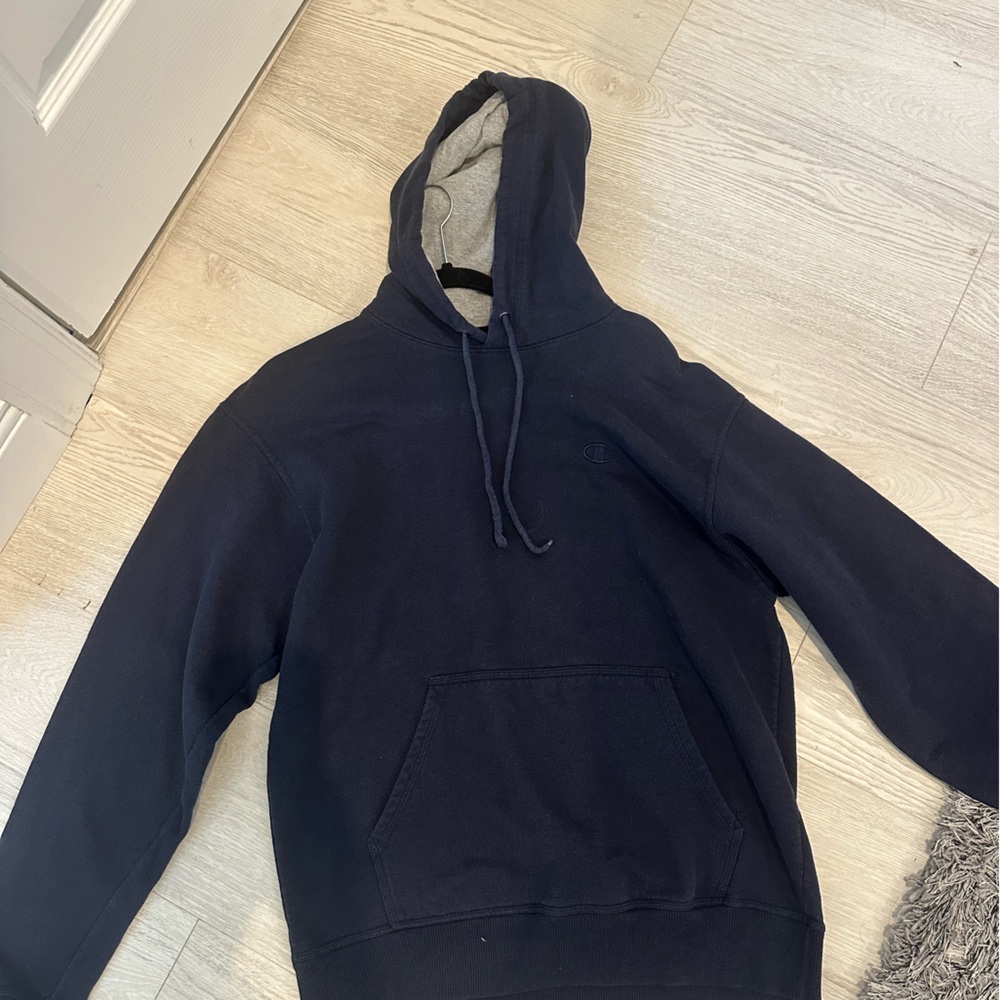 Champion hoodie. Navy. Size M. Great condition